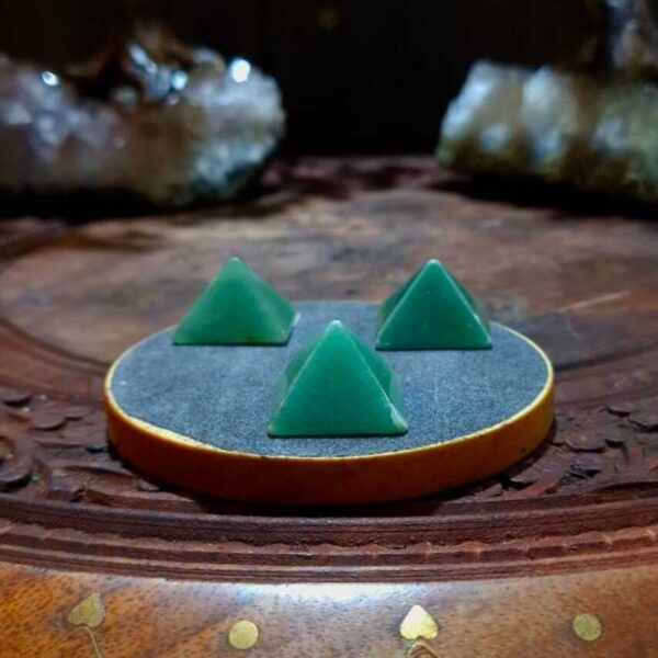 Pirâmide Pedra Mini - Quartzo verde
