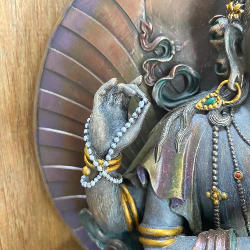 Avalokiteshvara 22cm Resina - da Compaixão