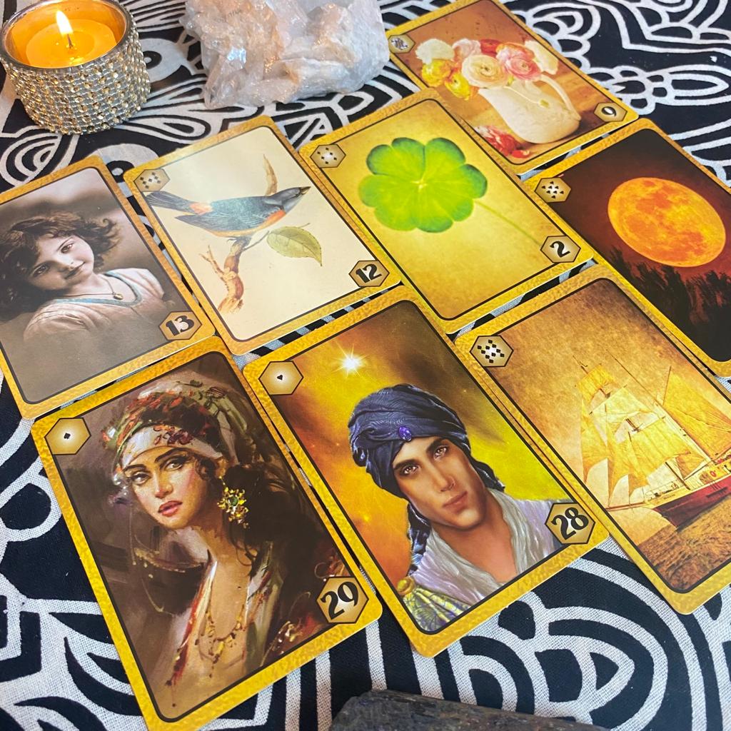 Baralho Tarot A Magia das Cartas Ciganas Amarelo 36 Cartas - META