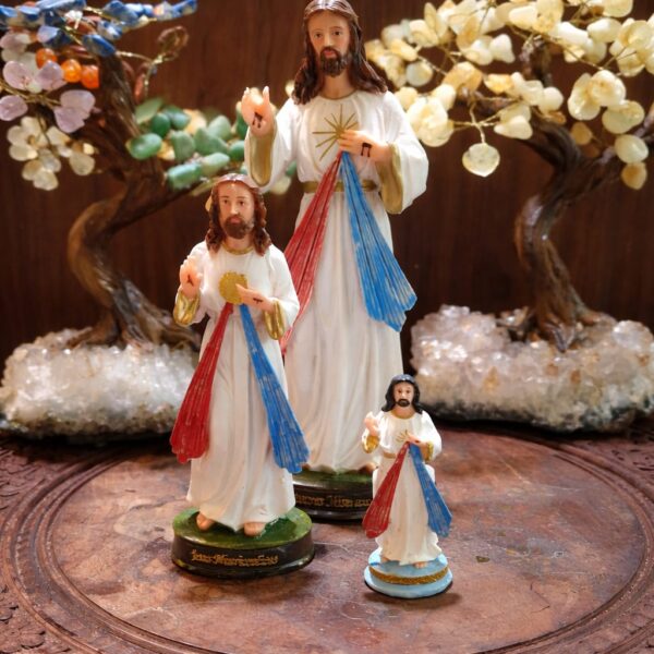 Jesus Misericordioso Resina